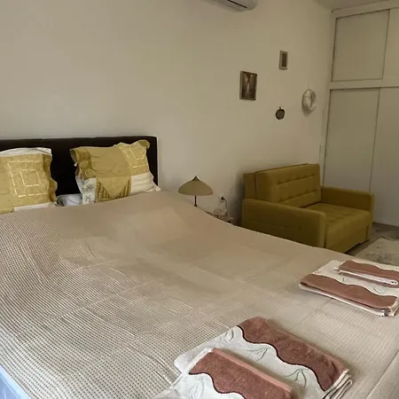 Apartment Eletfa Piheno *