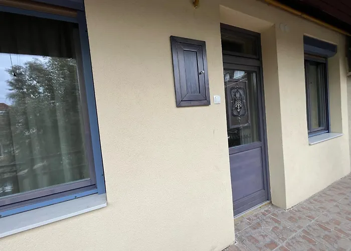 Apartman életfa Pihenő